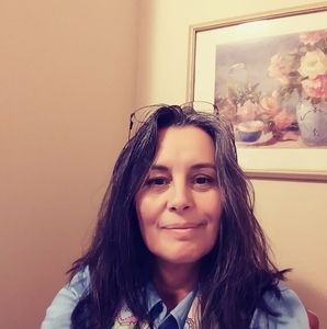 Meet your Posher, Deedee